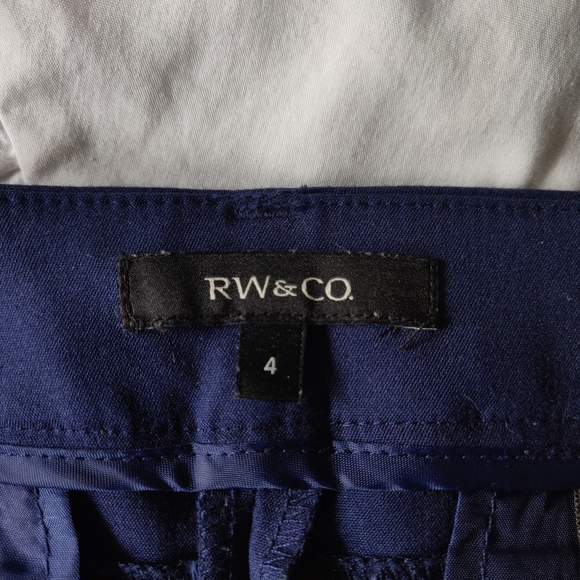 RW&CO. Mid Rise Slim Leg Cropped Navy Ankle Pants - Picture 7 of 8
